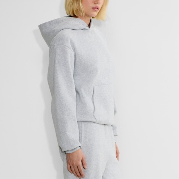 Aritzia color white Cozy Fleece Boyfriend Zip Hoodie - Picture 6 of 7